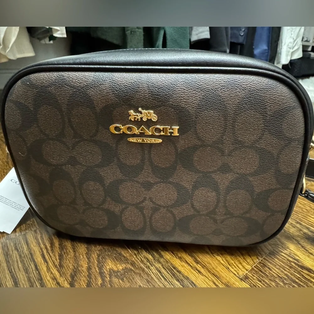 Coach elegant crossbody
